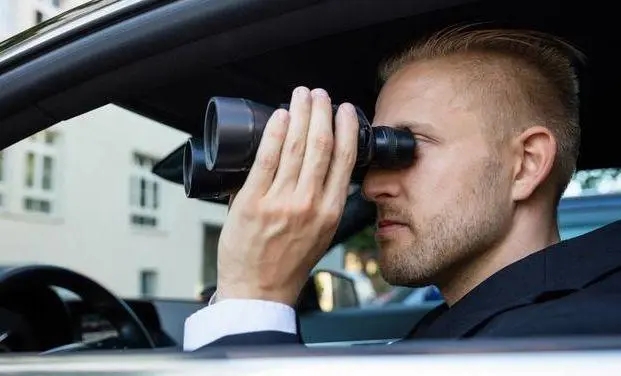 深圳市私家侦探：一方出轨怎么收集证据才合法？